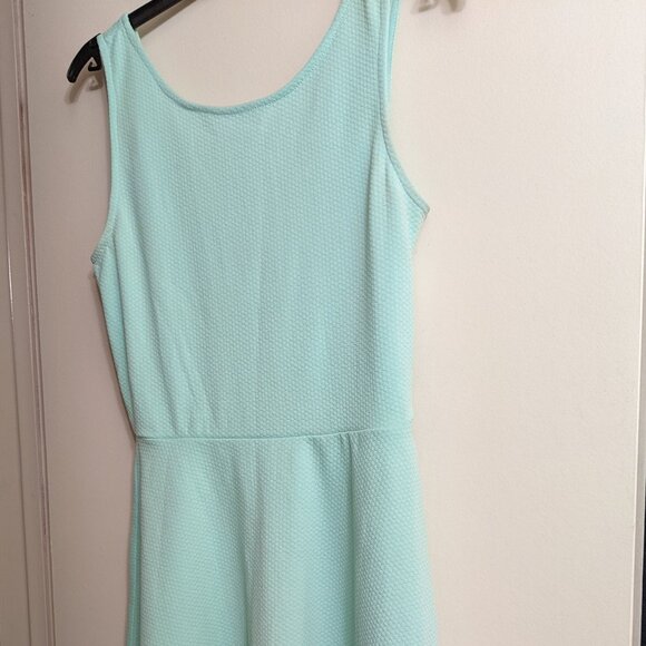 Mint Midi Dress - Picture 5 of 9